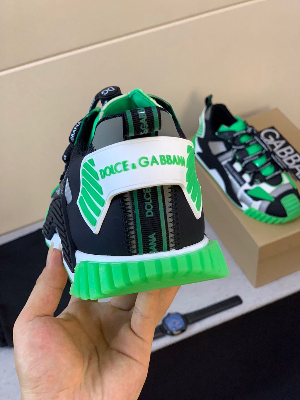 D*G sneaker